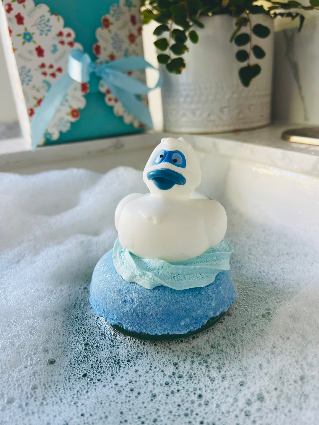 Bumble Bubble Trufle Bath Bomb
