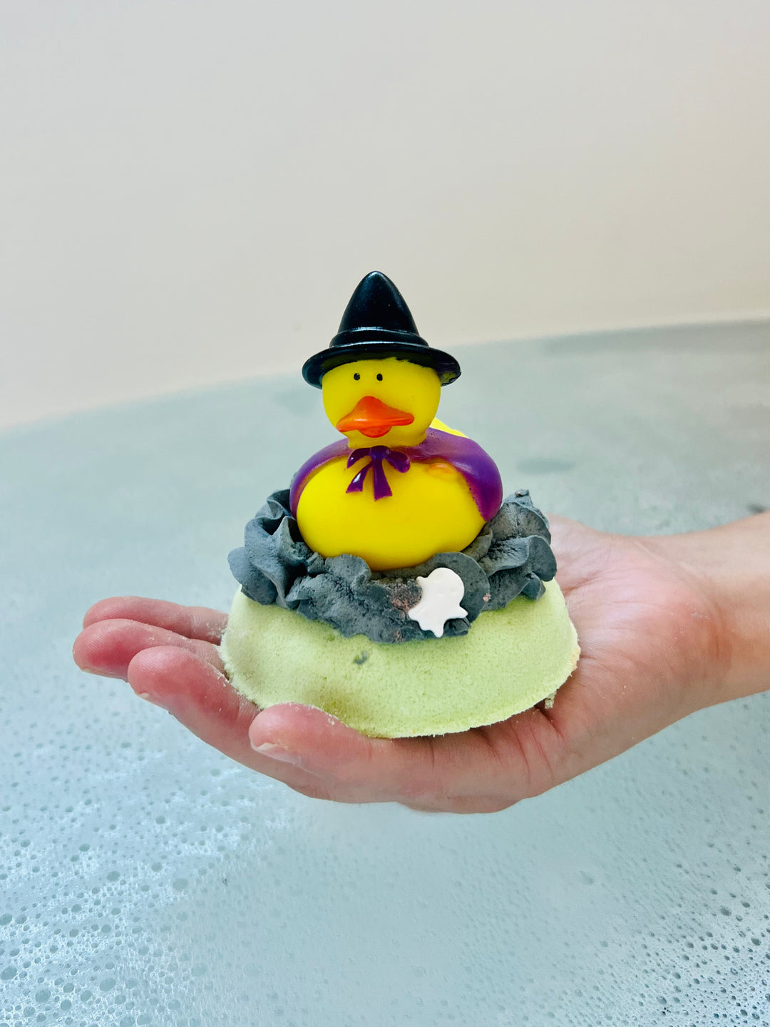 Warlock Halloween Bubble Truffle Duckie