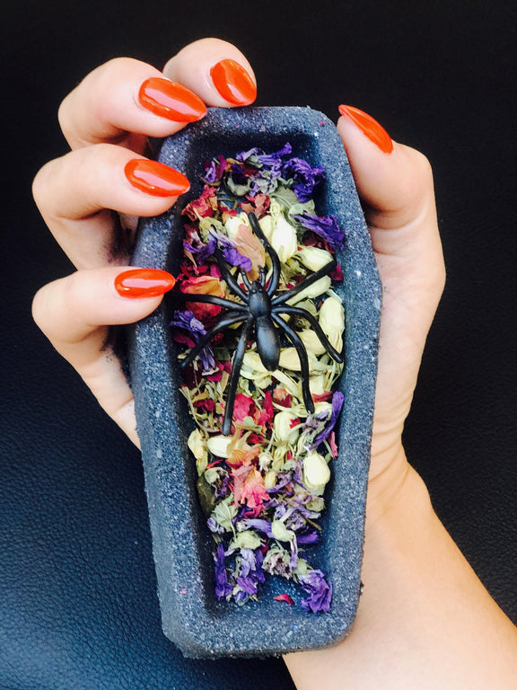 Black Widow, Bath Bomb