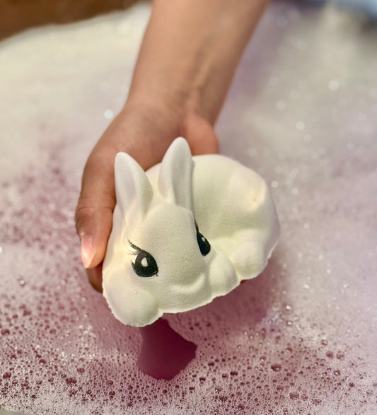 Paint Your Own Easter Bunny Bath Bomb