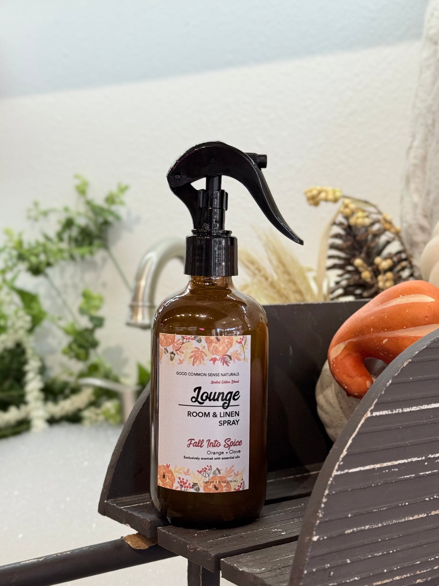 Lounge Fall Into Spice Room Spray