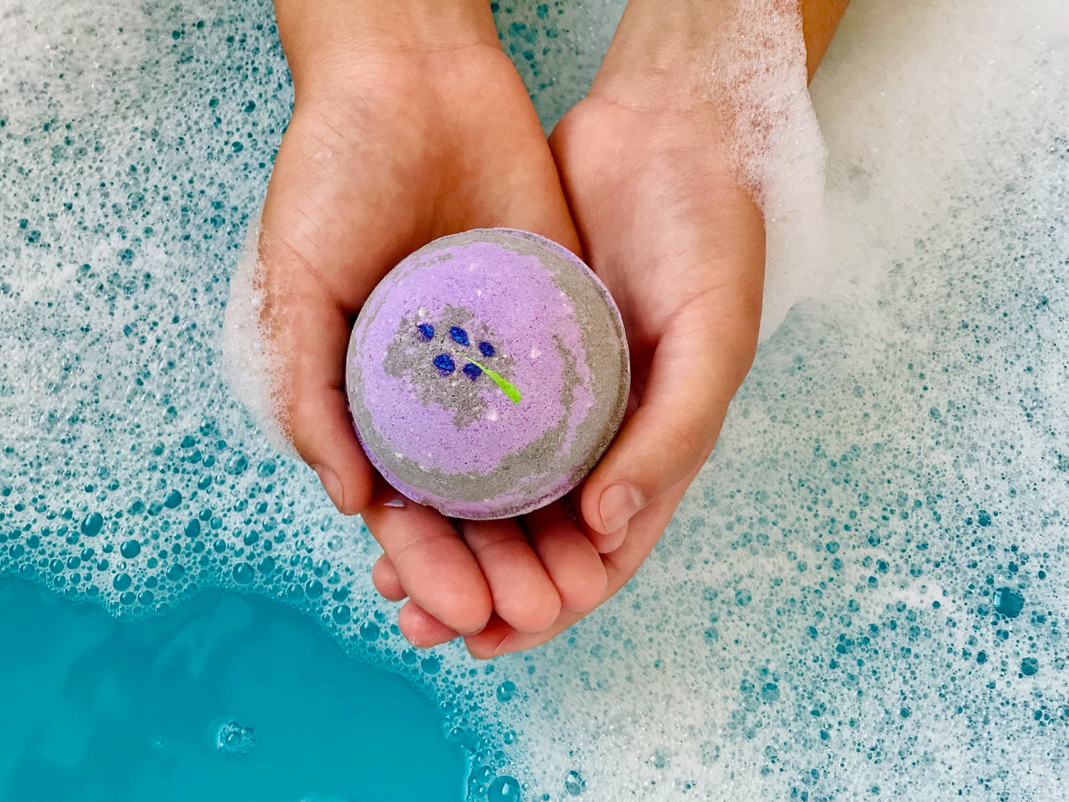 Lavender Lumberyard Bath Bomb